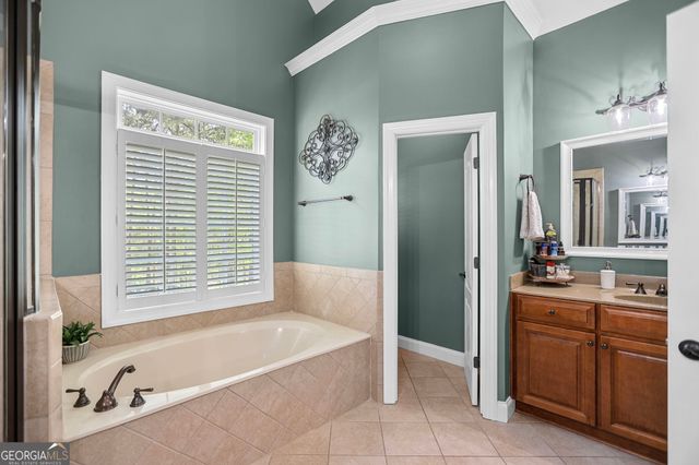 36 Nash Island Lane, Sharpsburg, GA 30277