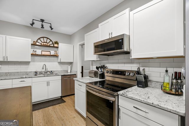 36 Nash Island Lane, Sharpsburg, GA 30277