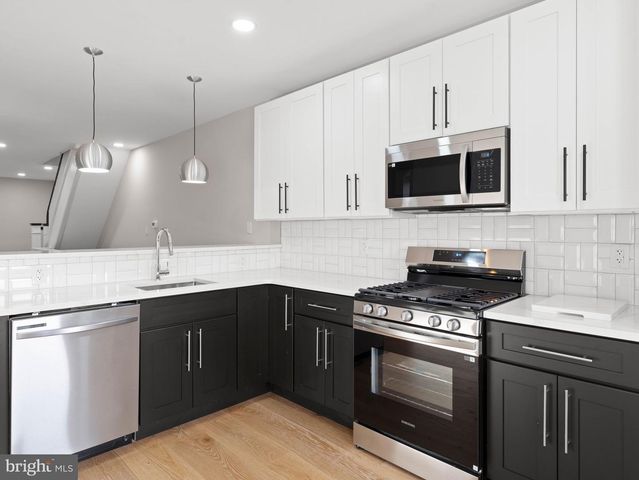 6034 W COLUMBIA AVE, Philadelphia, PA 19151