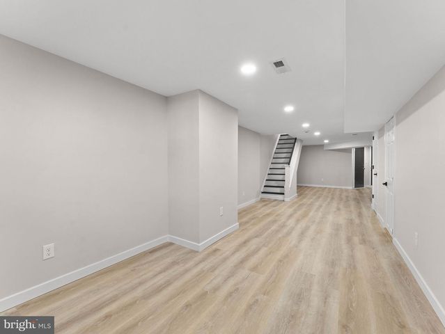 6034 W COLUMBIA AVE, Philadelphia, PA 19151