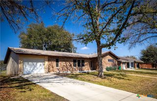 1106 Renee Street, Seguin, TX 78155