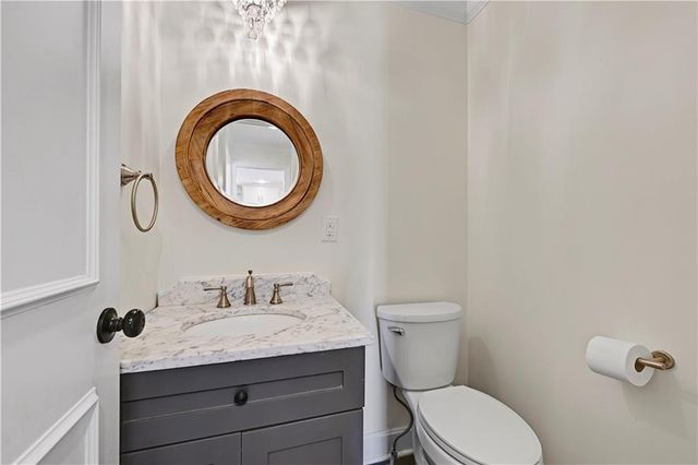 6241 Howe Drive, Fairway, KS 66205