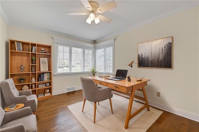 6241 Howe Drive, Fairway, KS 66205