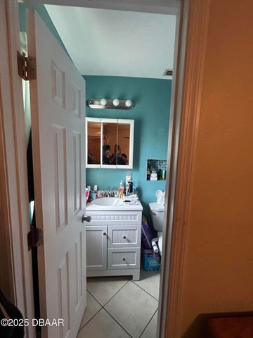 919 Royal Oak Court, Holly Hill, FL 32117