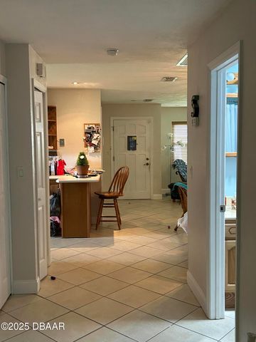 919 Royal Oak Court, Holly Hill, FL 32117