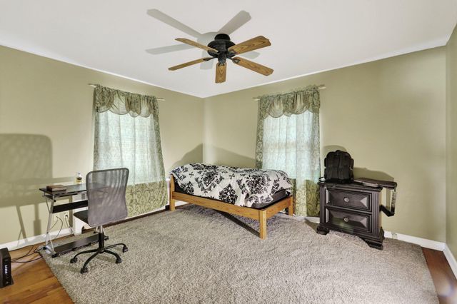 439 S 8TH ST, Chambersburg, PA 17201