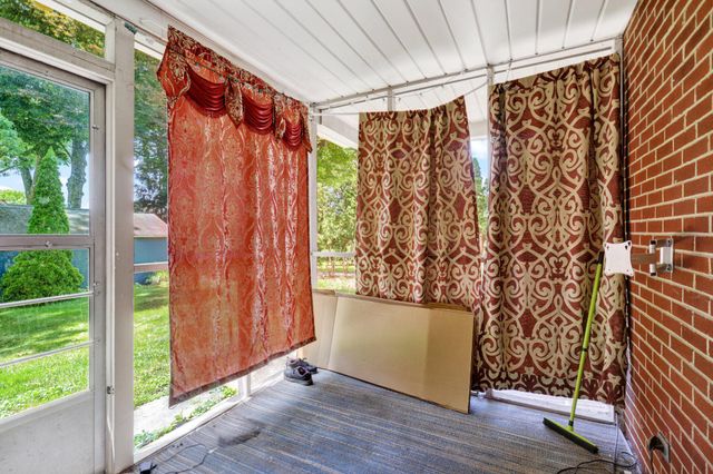 439 S 8TH ST, Chambersburg, PA 17201
