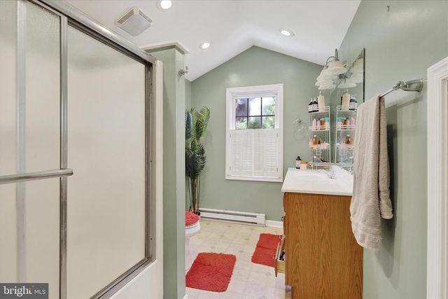 439 S 8TH ST, Chambersburg, PA 17201