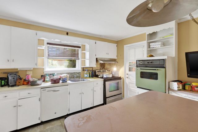 439 S 8TH ST, Chambersburg, PA 17201