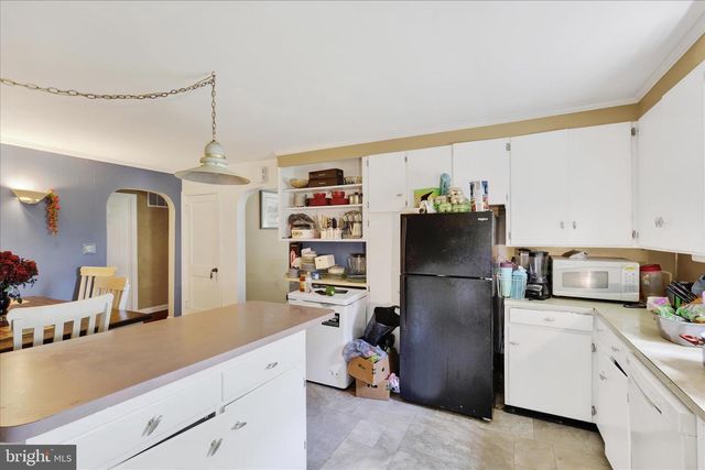 439 S 8TH ST, Chambersburg, PA 17201