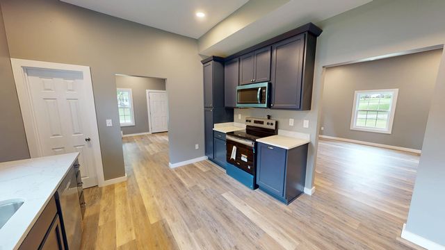 315 Garrett Street, Ferguson, KY 42533