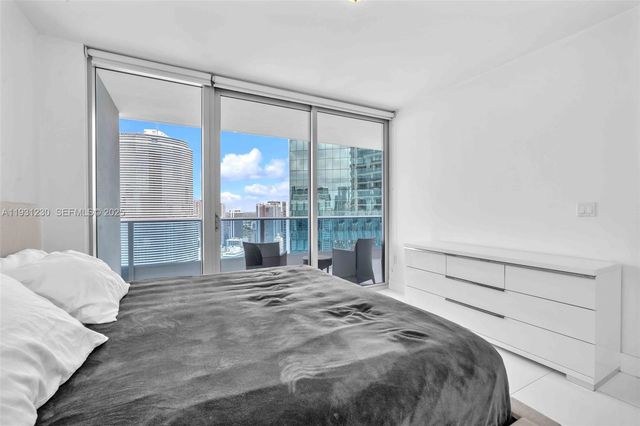 200 Biscayne Boulevard Way 4012, Miami, FL 33131