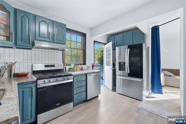 66 Washington Place, East Rutherford, NJ 07073