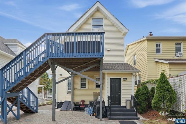 66 Washington Place, East Rutherford, NJ 07073