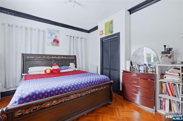 66 Washington Place, East Rutherford, NJ 07073