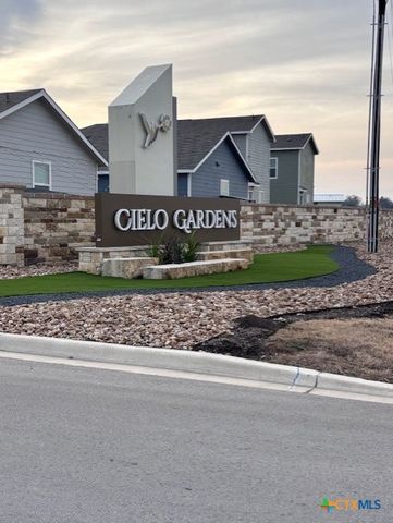 205 Marty Allen Loop, Jarrell, TX 76537