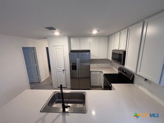 205 Marty Allen Loop, Jarrell, TX 76537