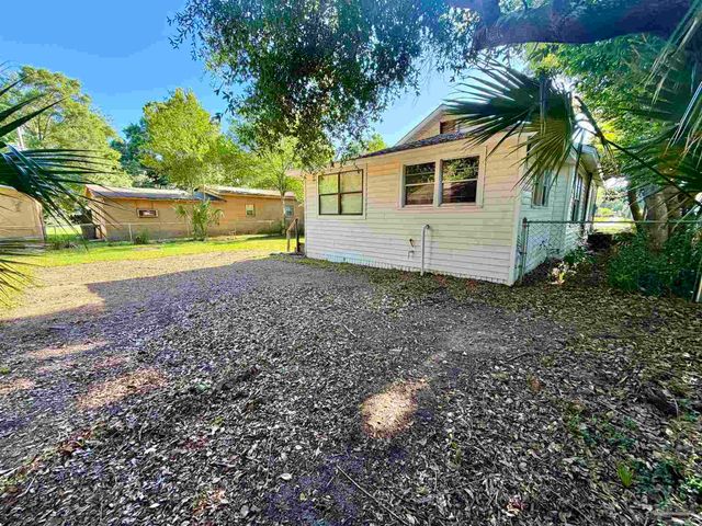 1422 N 61st Ave, Pensacola, FL 32506