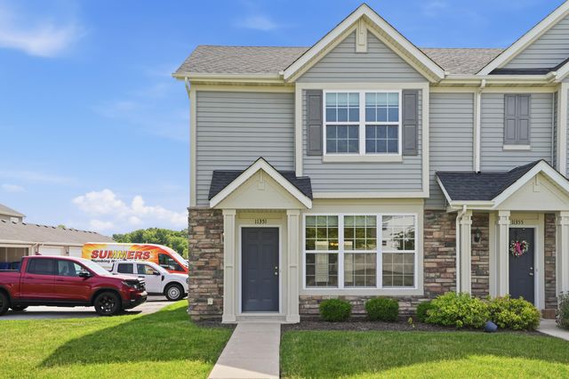 11351 Rhode Island Street, Crown Point, IN 46307