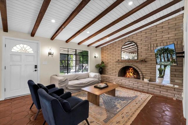 620 S Camino Real, Palm Springs, CA 92264