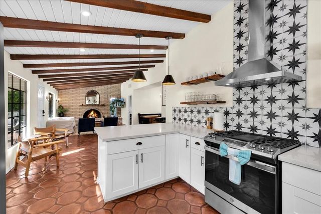 620 S Camino Real, Palm Springs, CA 92264