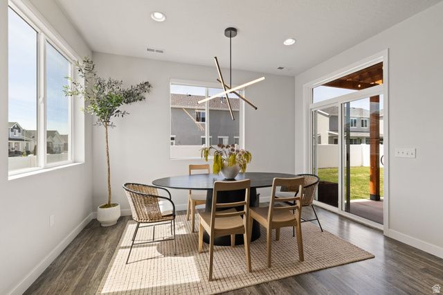 3504 S LAUREL LN, Syracuse, UT 84075