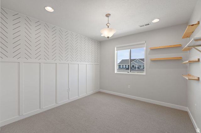 3504 S LAUREL LN, Syracuse, UT 84075