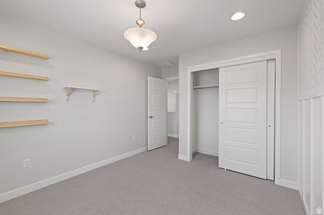 3504 S LAUREL LN, Syracuse, UT 84075