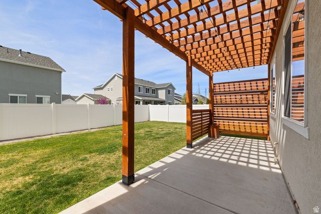 3504 S LAUREL LN, Syracuse, UT 84075