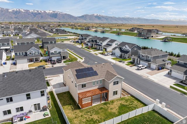 3504 S LAUREL LN, Syracuse, UT 84075