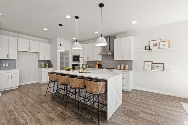 3504 S LAUREL LN, Syracuse, UT 84075
