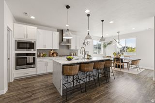 3504 S LAUREL LN, Syracuse, UT 84075