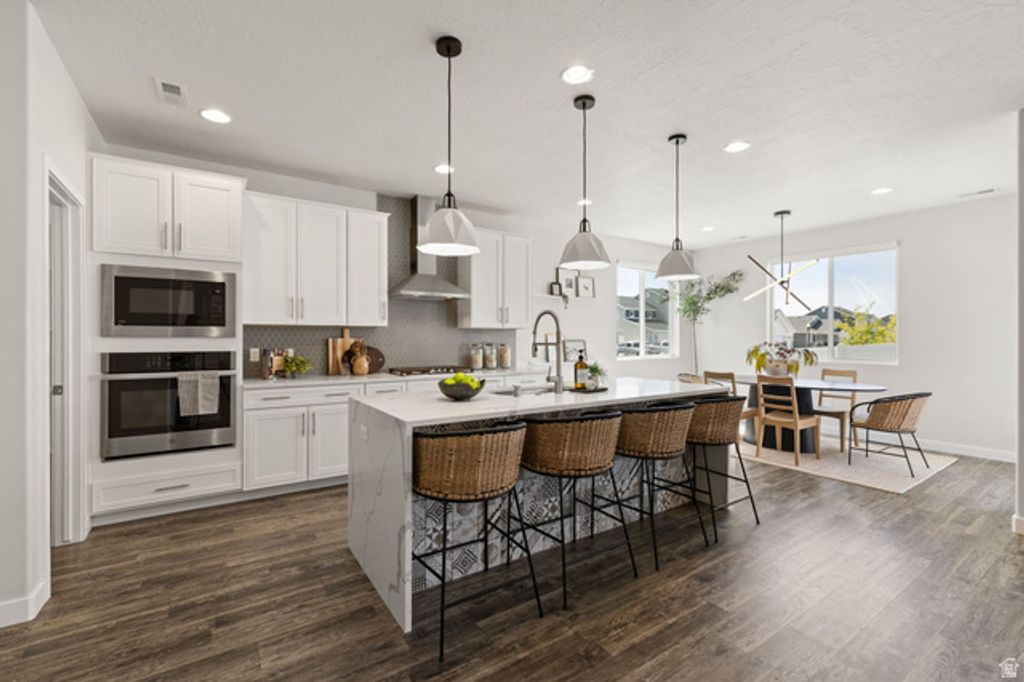 3504 S LAUREL LN, Syracuse, UT 84075