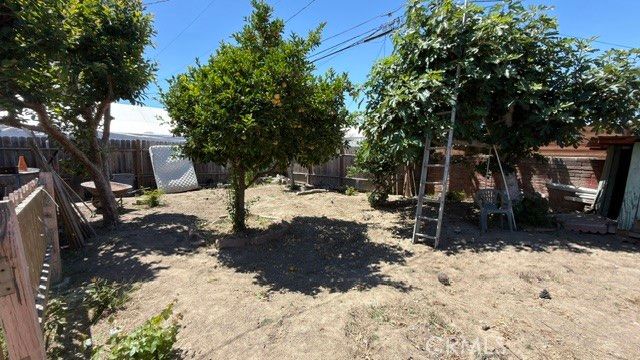 2645 E Jefferson Street, Long Beach, CA 90810
