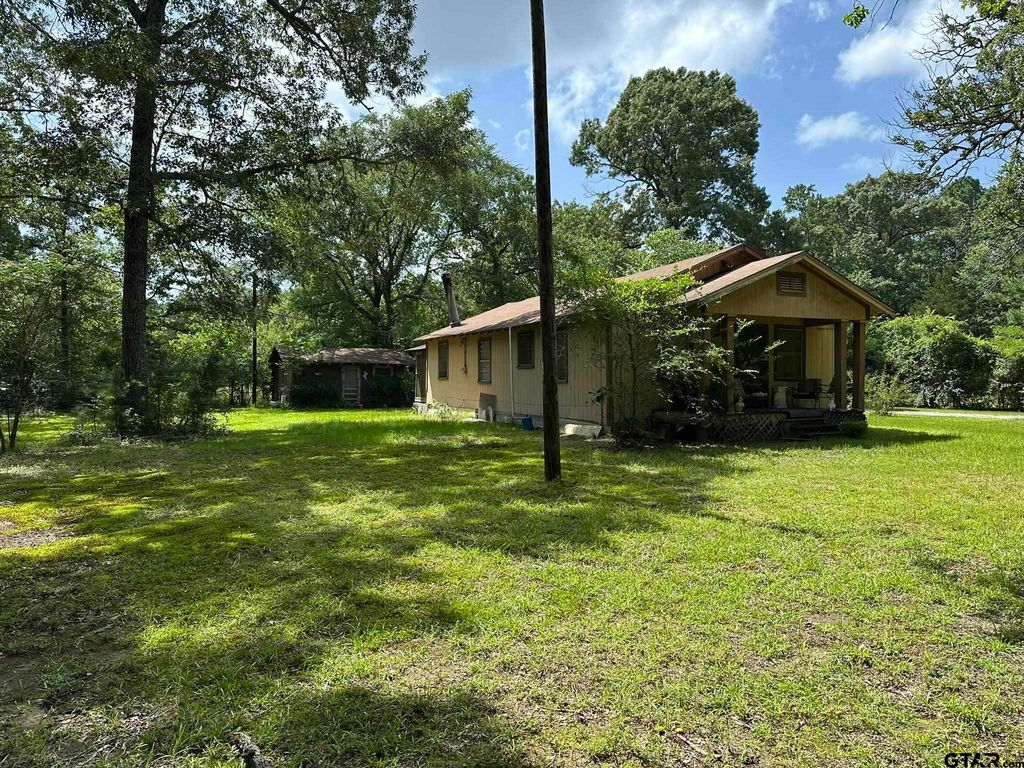 143 County Road 3460, Hawkins, TX 75765