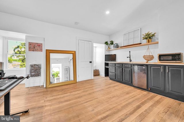 911 E ORANGE ST, Lancaster, PA 17602