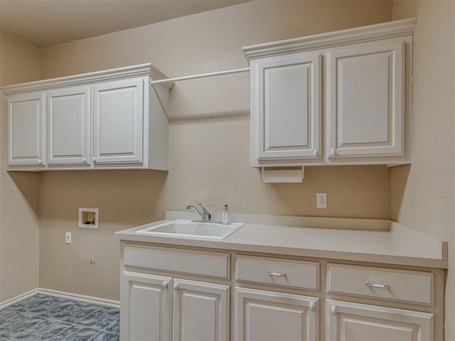 3916 Prairie Hill Court, Edmond, OK 73003