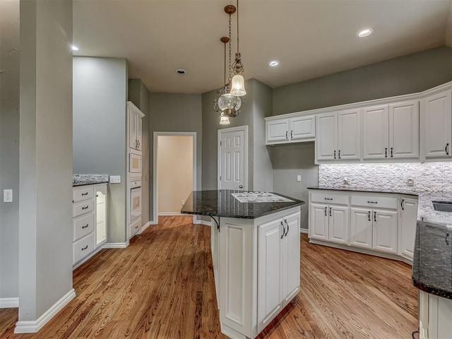 3916 Prairie Hill Court, Edmond, OK 73003