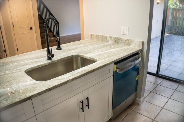 2702 5TH COURT, Palm Harbor, FL 34684