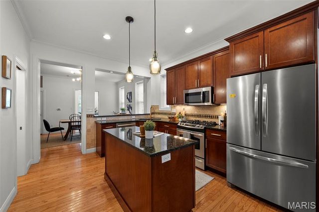 4113 Hartford Street, St Louis, MO 63116