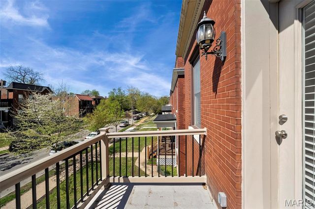 4113 Hartford Street, St Louis, MO 63116