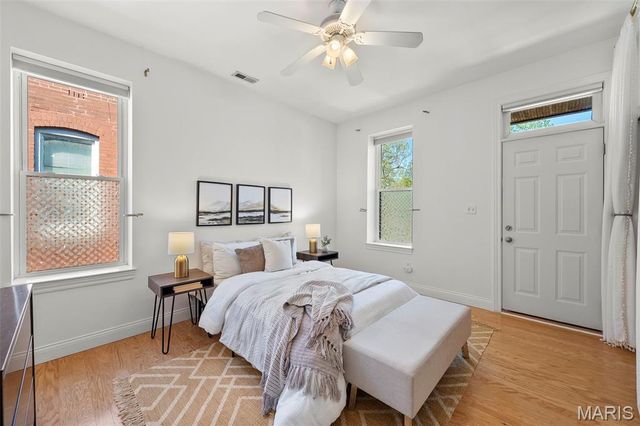 4113 Hartford Street, St Louis, MO 63116