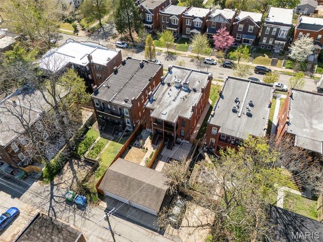 4113 Hartford Street, St Louis, MO 63116