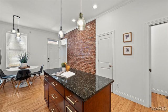 4113 Hartford Street, St Louis, MO 63116