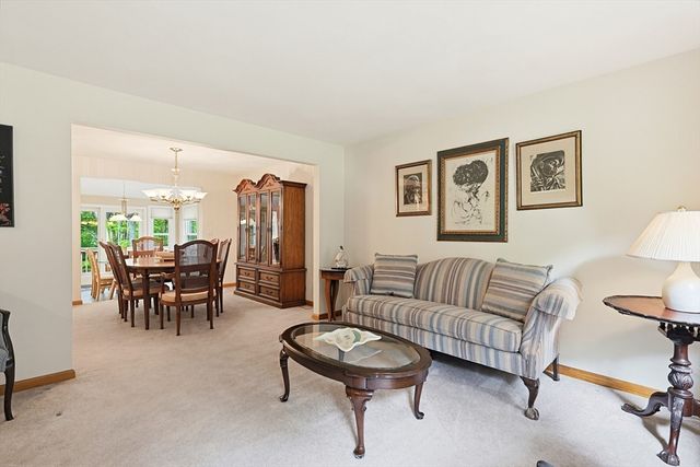619 Massapoag Ave, Sharon, MA 02067