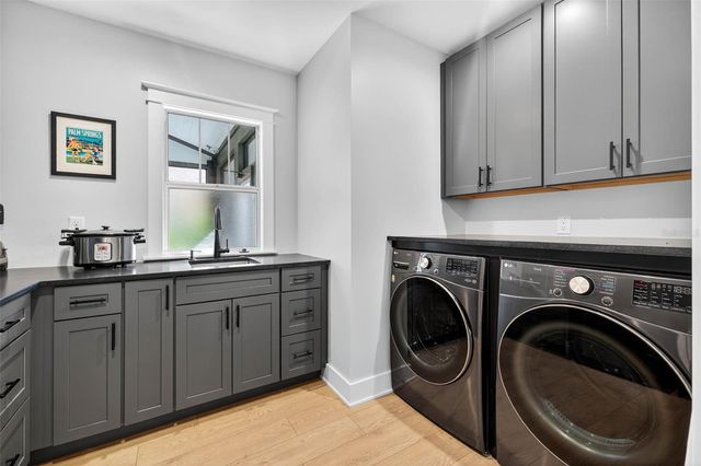 2822 BURLINGTON AVENUE N, St Petersburg, FL 33713