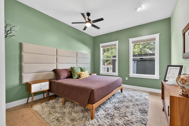 2822 BURLINGTON AVENUE N, St Petersburg, FL 33713