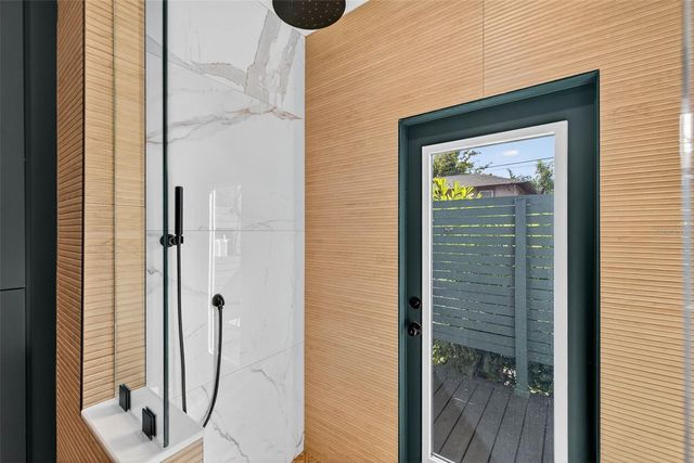 2822 BURLINGTON AVENUE N, St Petersburg, FL 33713