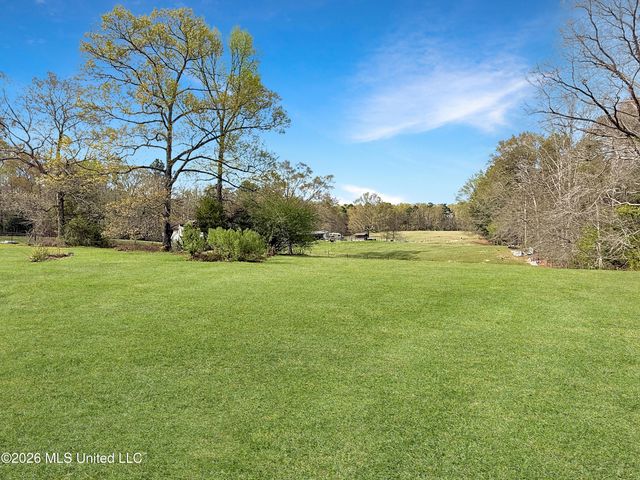 1231 Gunter Road, Florence, MS 39073