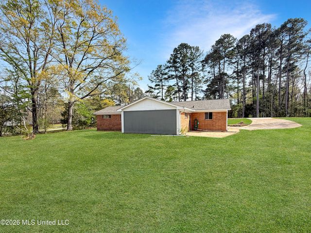 1231 Gunter Road, Florence, MS 39073